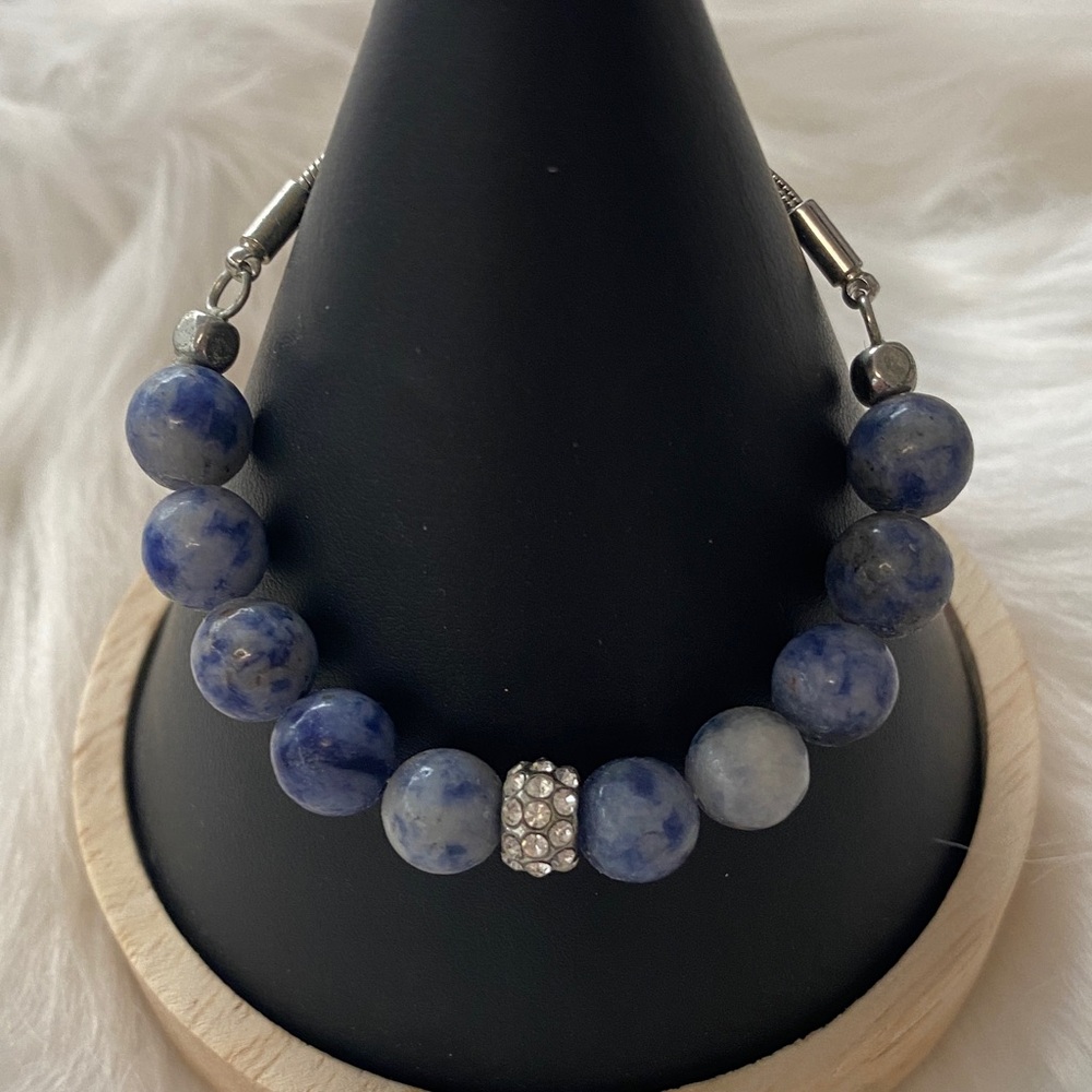 Blue Beaded Bracelet with Crystal Accent adjustable - Picture 4 of 4